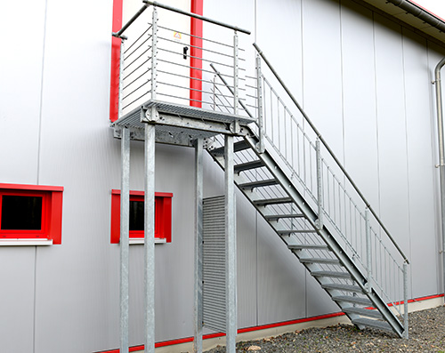 escalier exterieur acier en kit